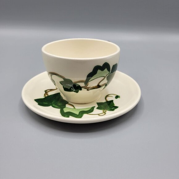 Vintage Metlox Poppytrail California Ivy Cup and Saucer Set - Picture 2 of 12